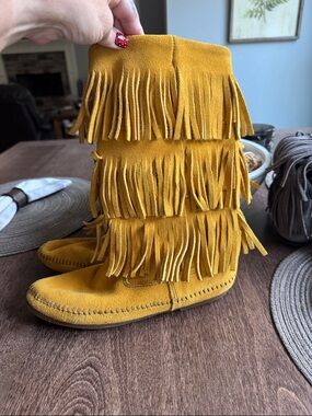 Minnetonka Mustard Yellow Suede Fringe Boots